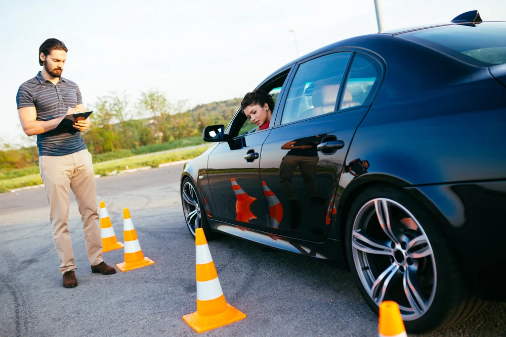 Top Beginner Driving Strategies to Succeed with a Driving School in Markham