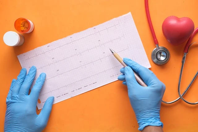 CARDIOLOGY Lifestyle and Prevention: Protecting Your Heart for a Healthier Future