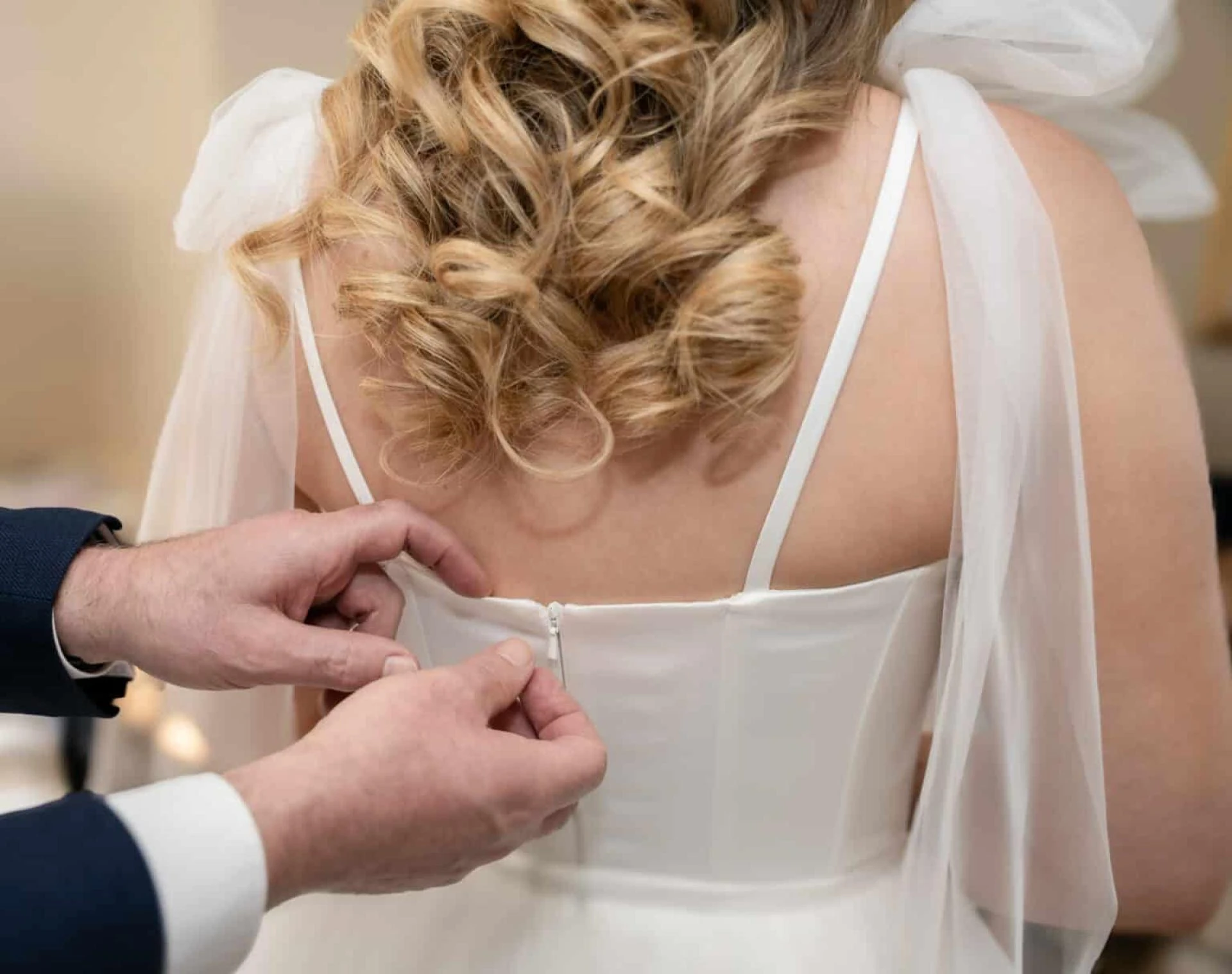 Top Tips for Hiring a Wedding Photographer Berkshire