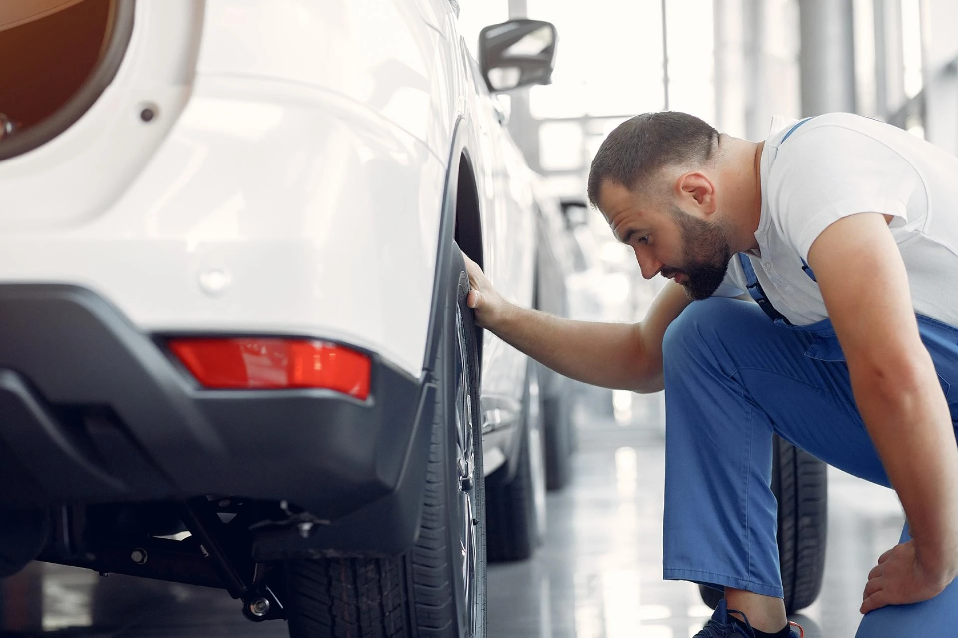 Complete Guide to Car Rear Bumper Repair in Clyde North