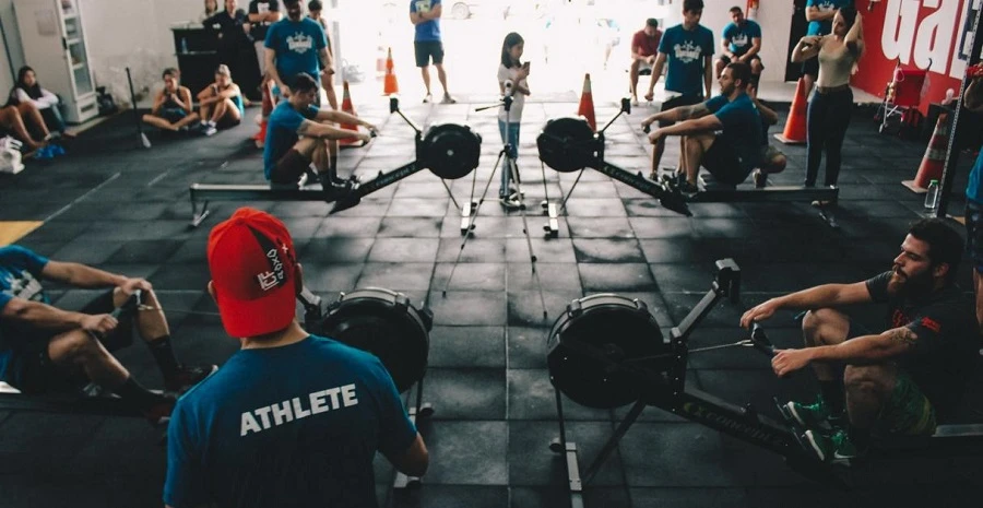 6 ITEMS TO ANALYZE WHEN CHOOSING A GYM