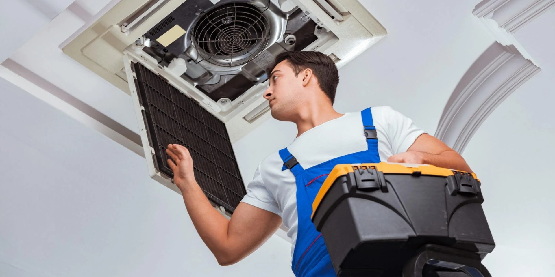 Commercial Aircond Service Selangor & Office Aircond Servicing