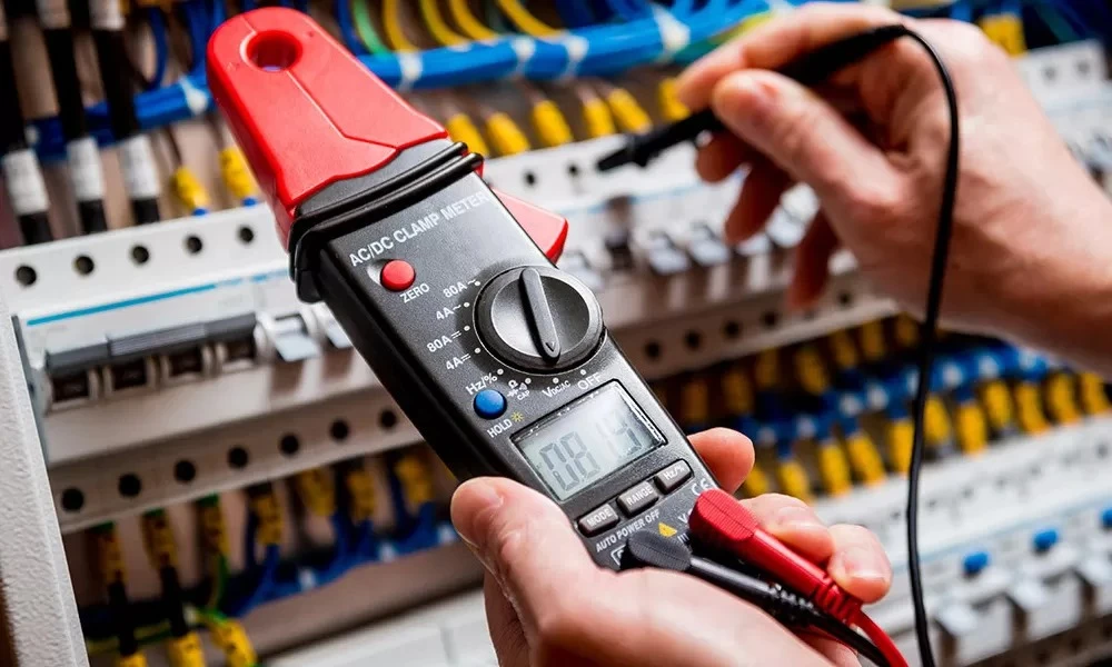 Commercial Electrical Maintenance Checklist for Building Owners