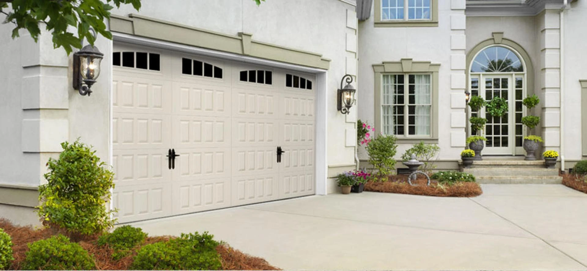 Residential Overhead Doors Genesee County MI: Complete Homeowner Guide