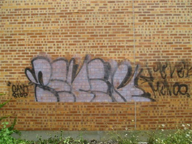 Safe and Effective Graffiti Removing Instructions for Property Owners