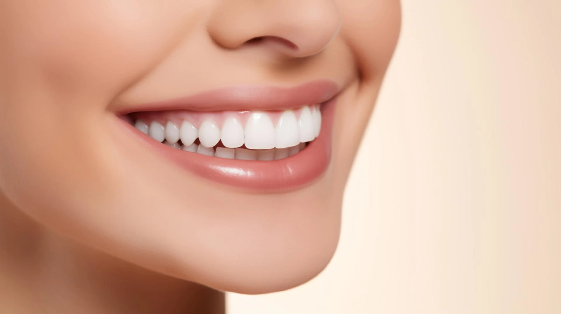 What Is a Smile Makeover in Prashant Vihar and Who Needs It?