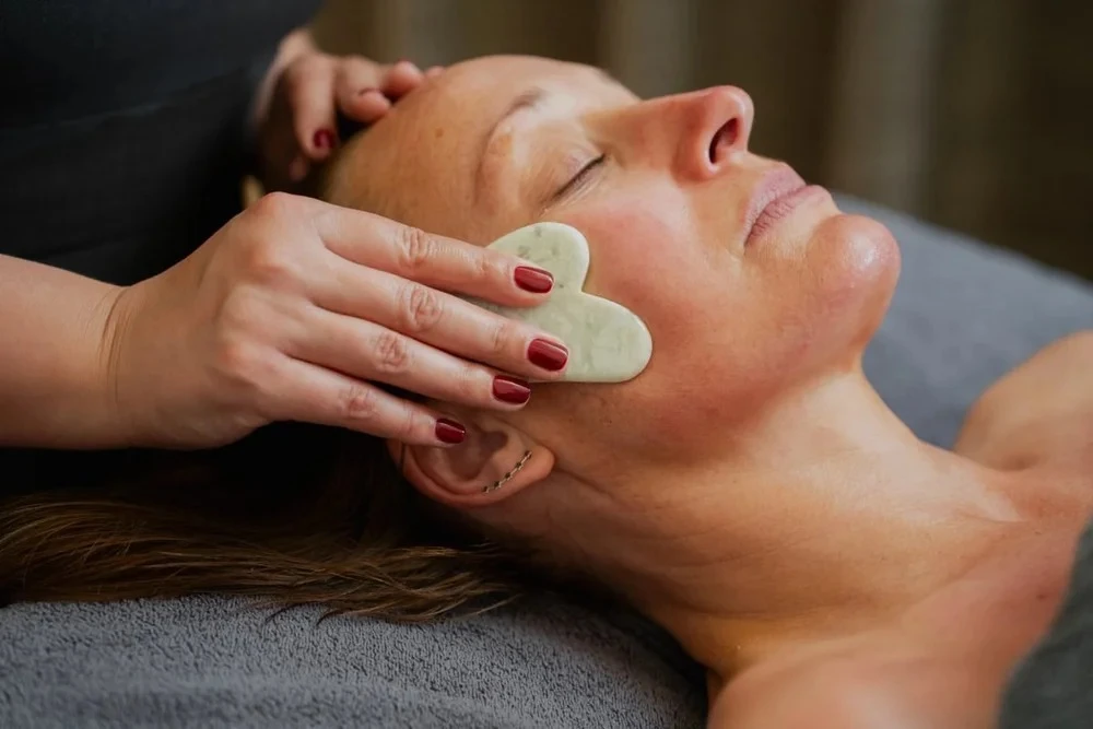 Top 7 Facial Treatments in 2025 That Actually Work