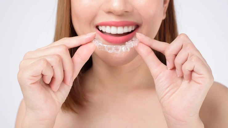 Straighten Your Teeth Discreetly with Invisalign and Expert Orthodontic Care