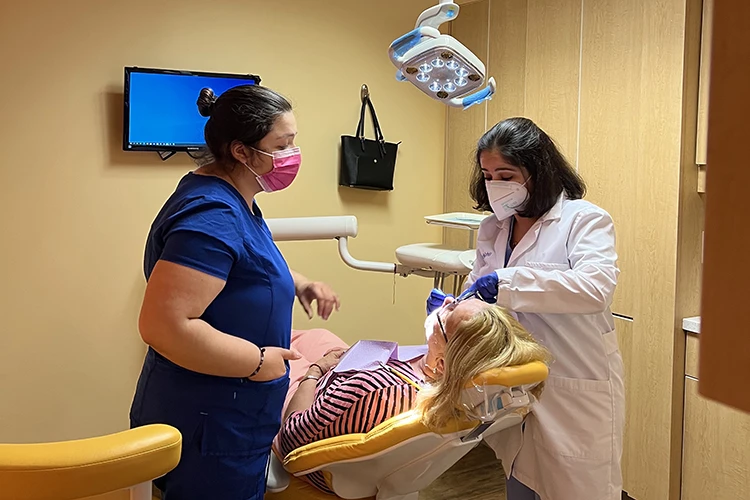 Stepwise Guide to An Expert Dental Cleaning