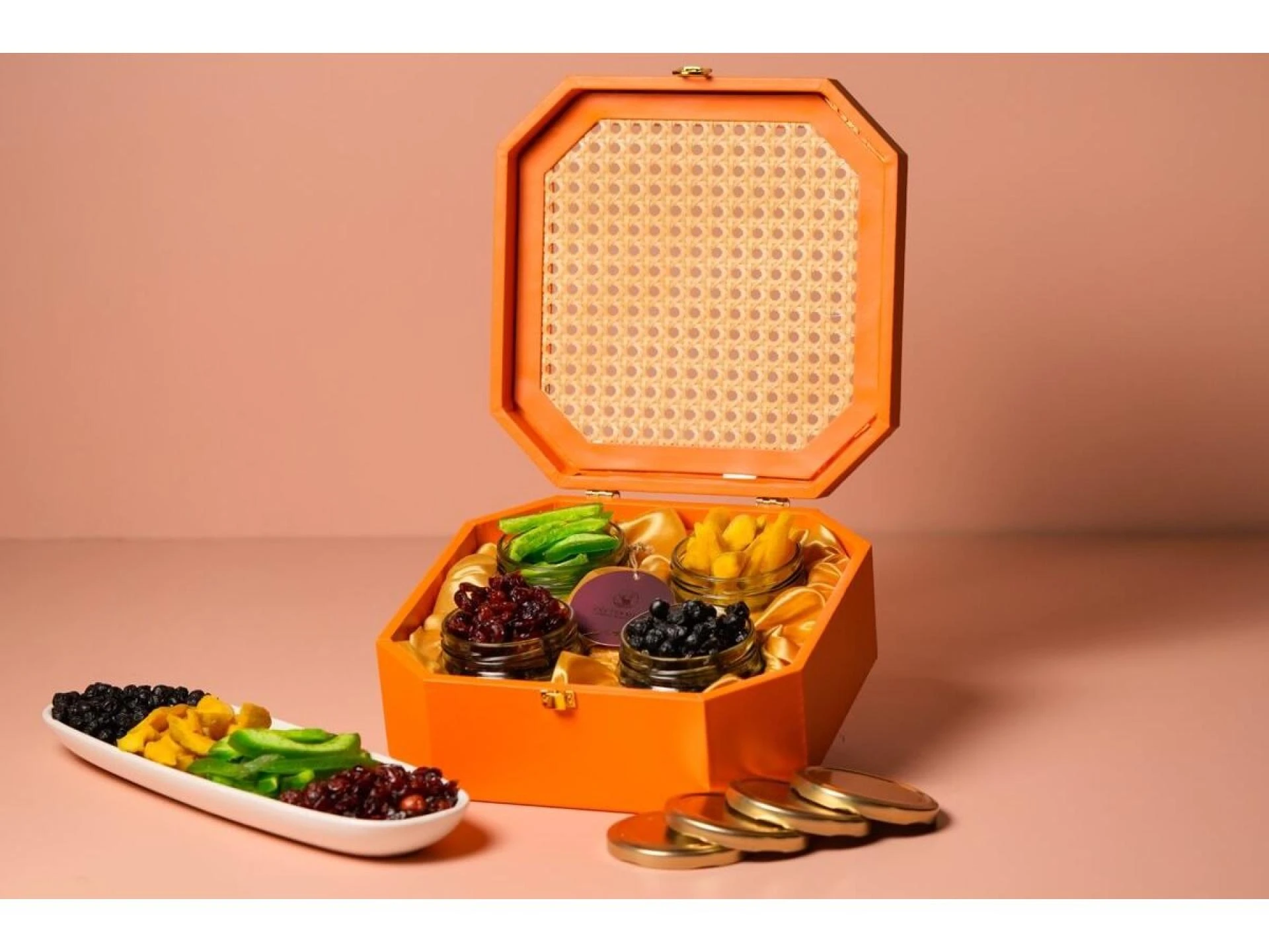 Luxury Fruit Basket: The Perfect Gift You Can Order with Fruit Basket Online