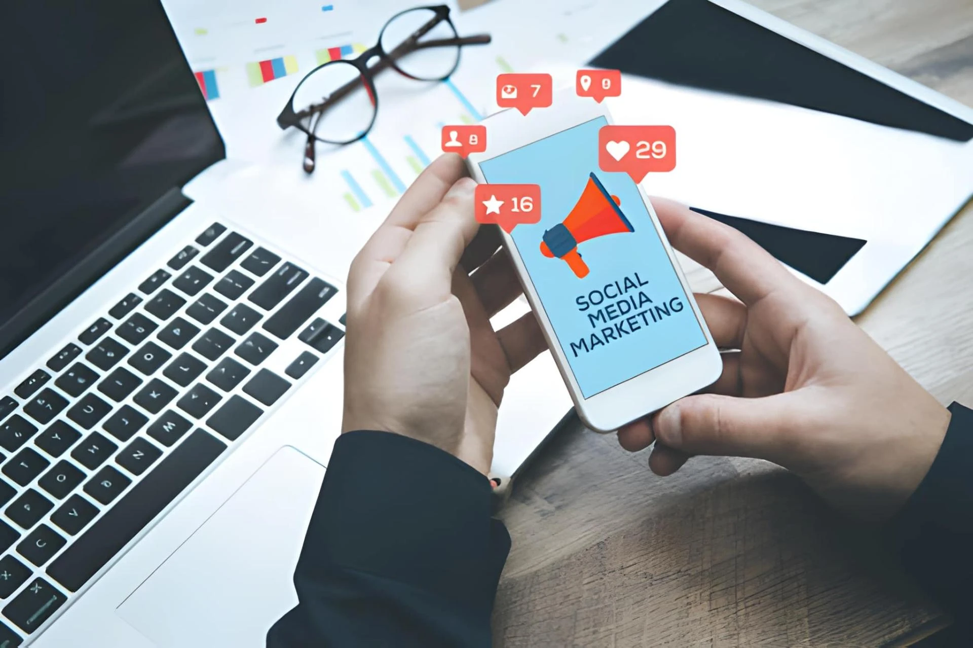 Why Businesses Should Invest in Professional Social Media Expertise
