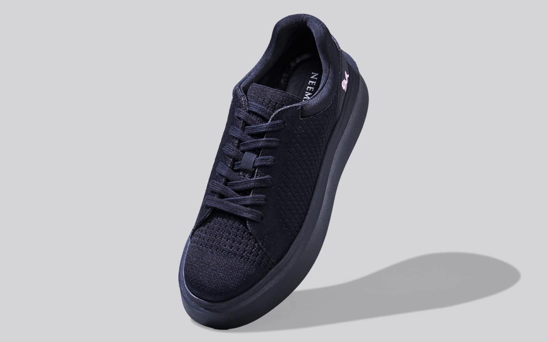 Why Black Sneakers for Women Are a Timeless Wardrobe Essential