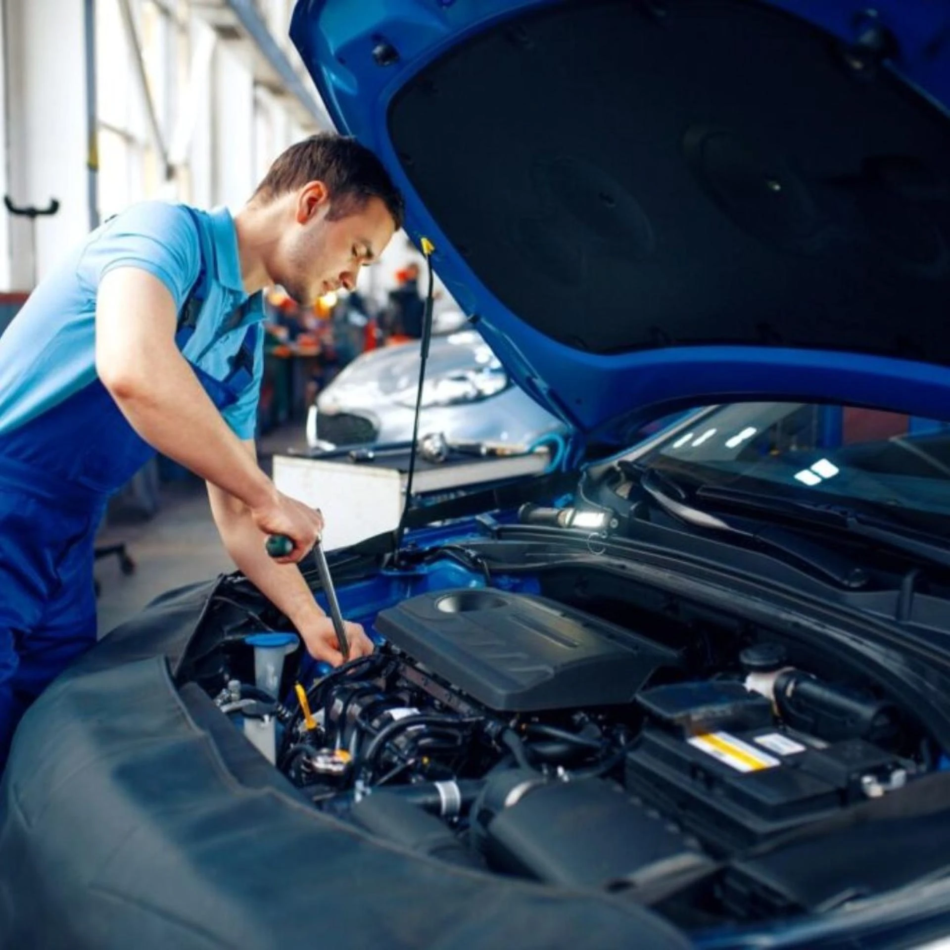 Why Visiting An Amsoil Dealer Could Be The Best Thing For Your Engine