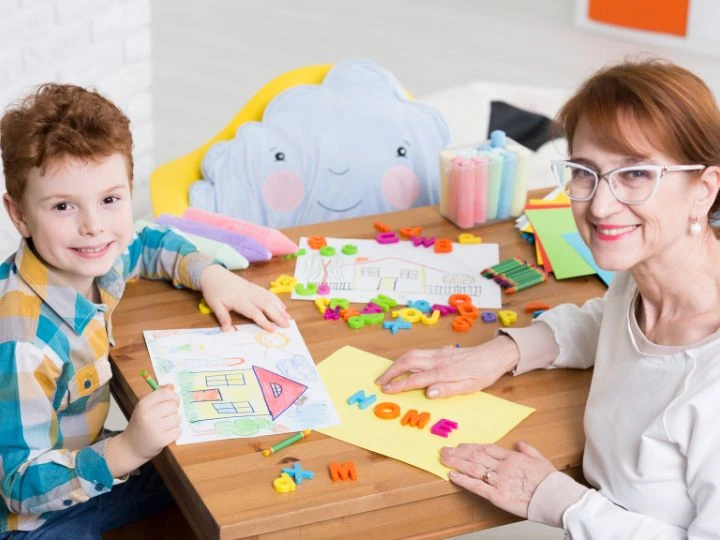 How Child Development Specialists Help Kids Overcome Everyday Challenges
