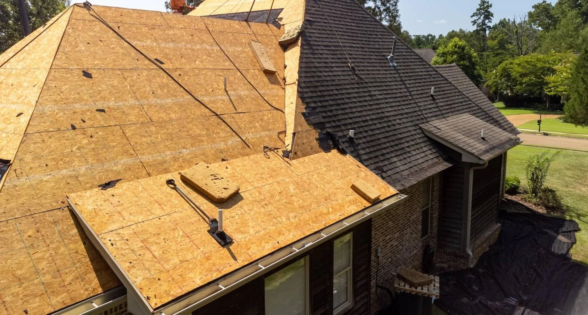 What Homeowners Should Know About Roof Replacement in Hyattsville, MD