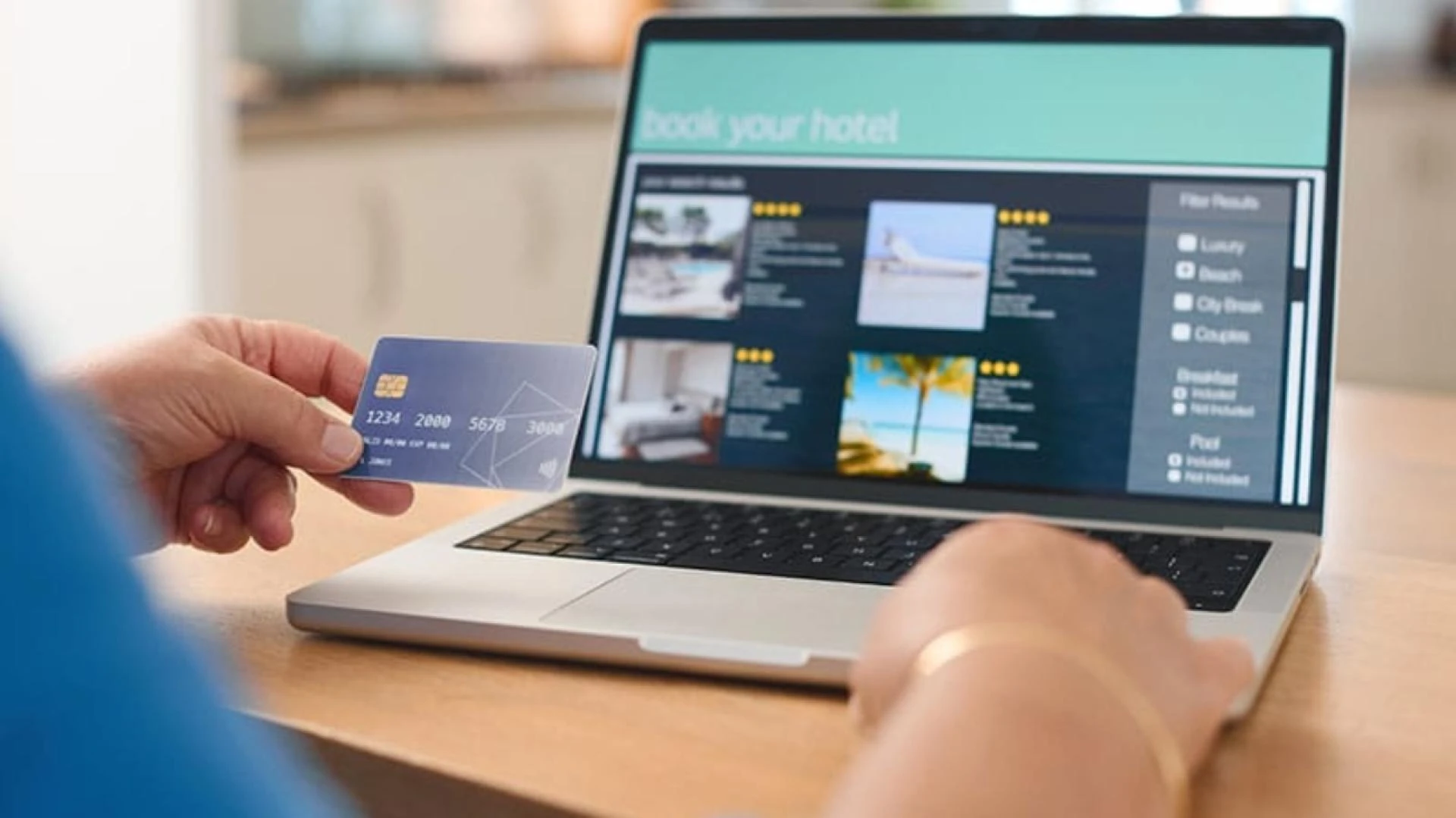 How Online Booking Systems Are Transforming Travel Agencies