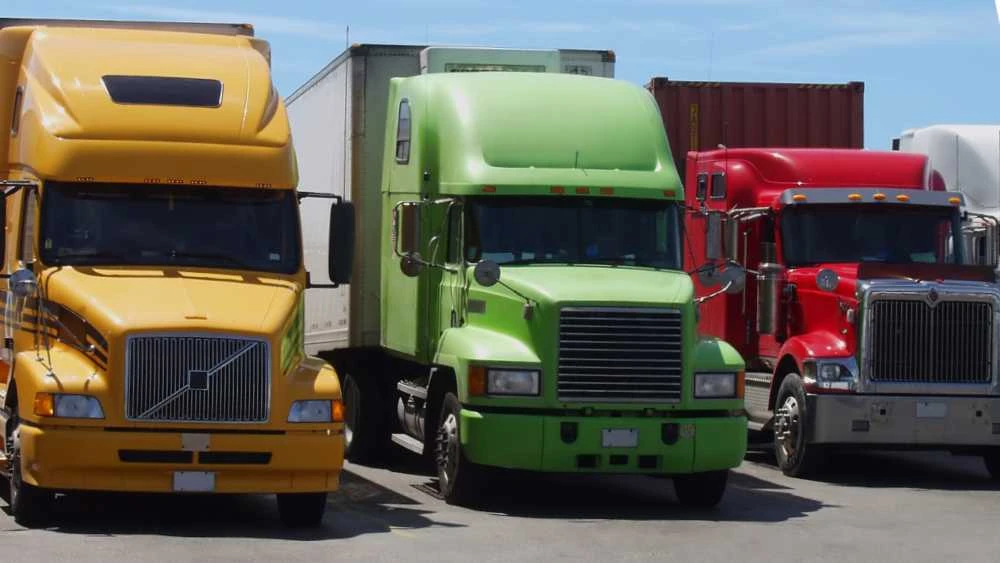 Fleet Maintenance Services: How Regular Truck Servicing Keeps Your Fleet on the Road