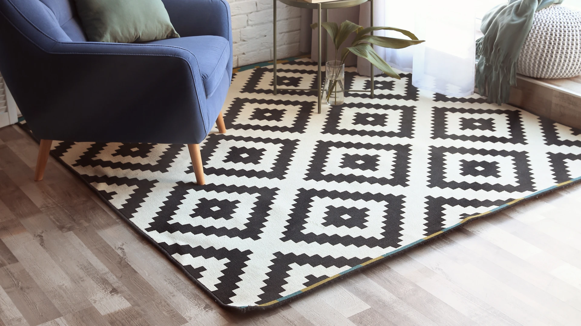 The Role of Area Rugs in Modern Interior Design