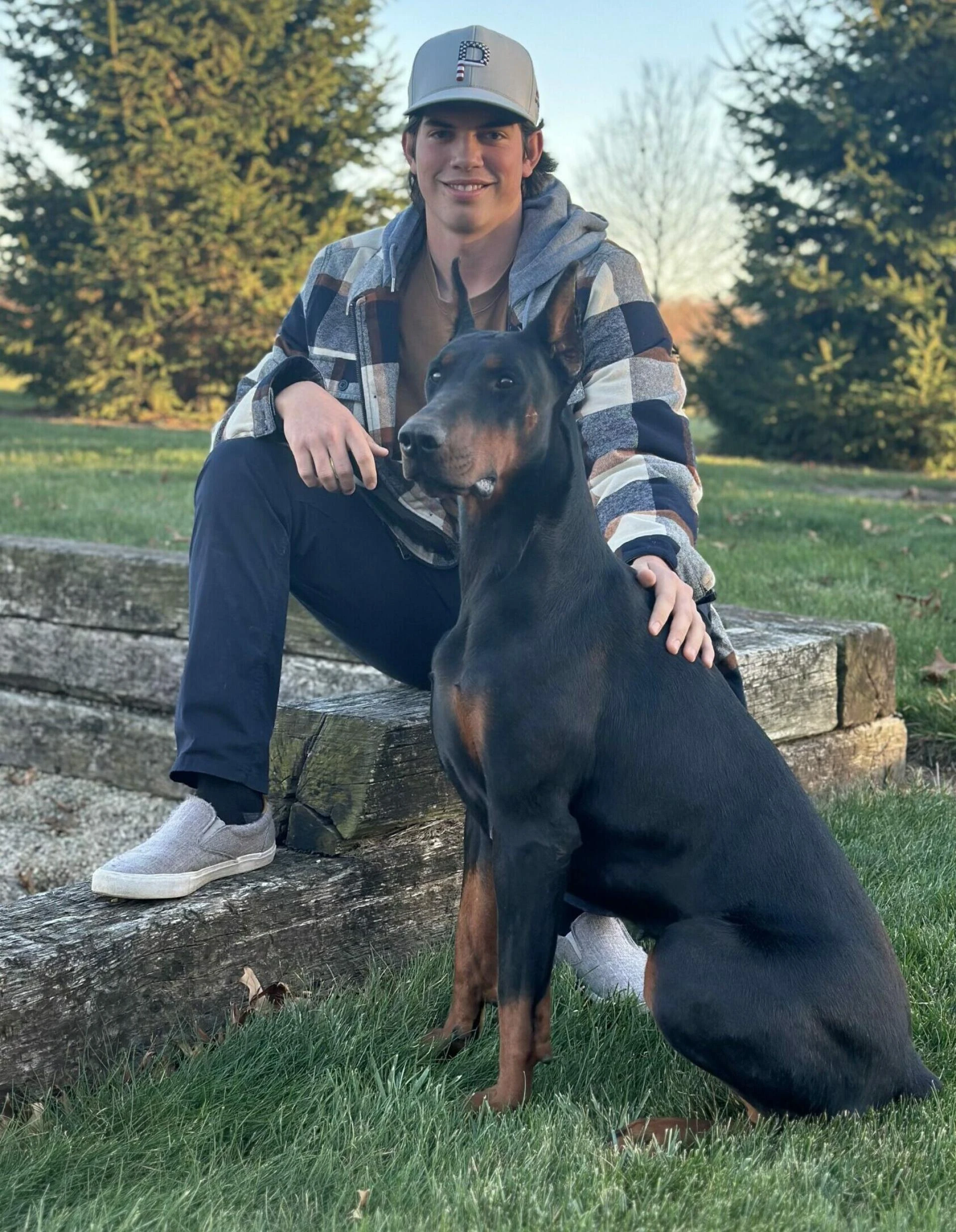 Doberman Pinscher Puppies Indiana: Strong, Intelligent, and Devoted Companions 🐾