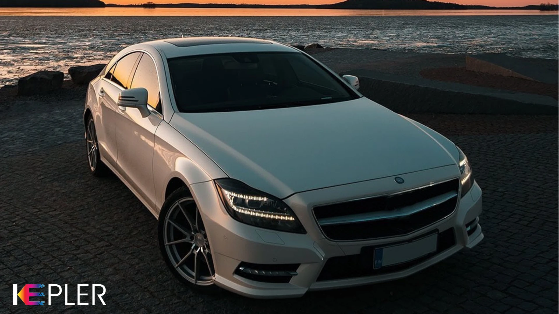 Why Car Window Tinting in Burlington Is a Smart Upgrade for Your Vehicle