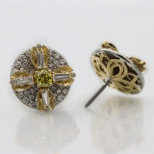 How a Dallas Custom Jeweler Brin‍gs Your Dream Ring to Life