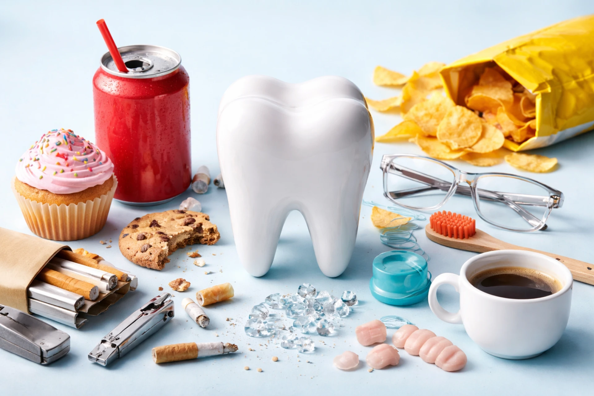 10 Daily Habits That Damage Your Teeth Without You Realising