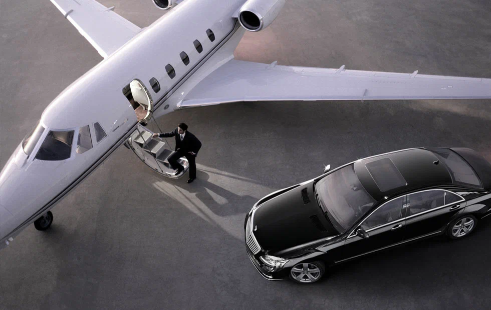 Affordable Airport Limousine Near Me for Luxury Travel Ride