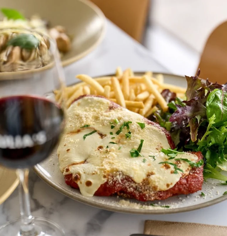 Beyond the High Chair: How to Identify the Best Family Friendly Restaurant Near Me