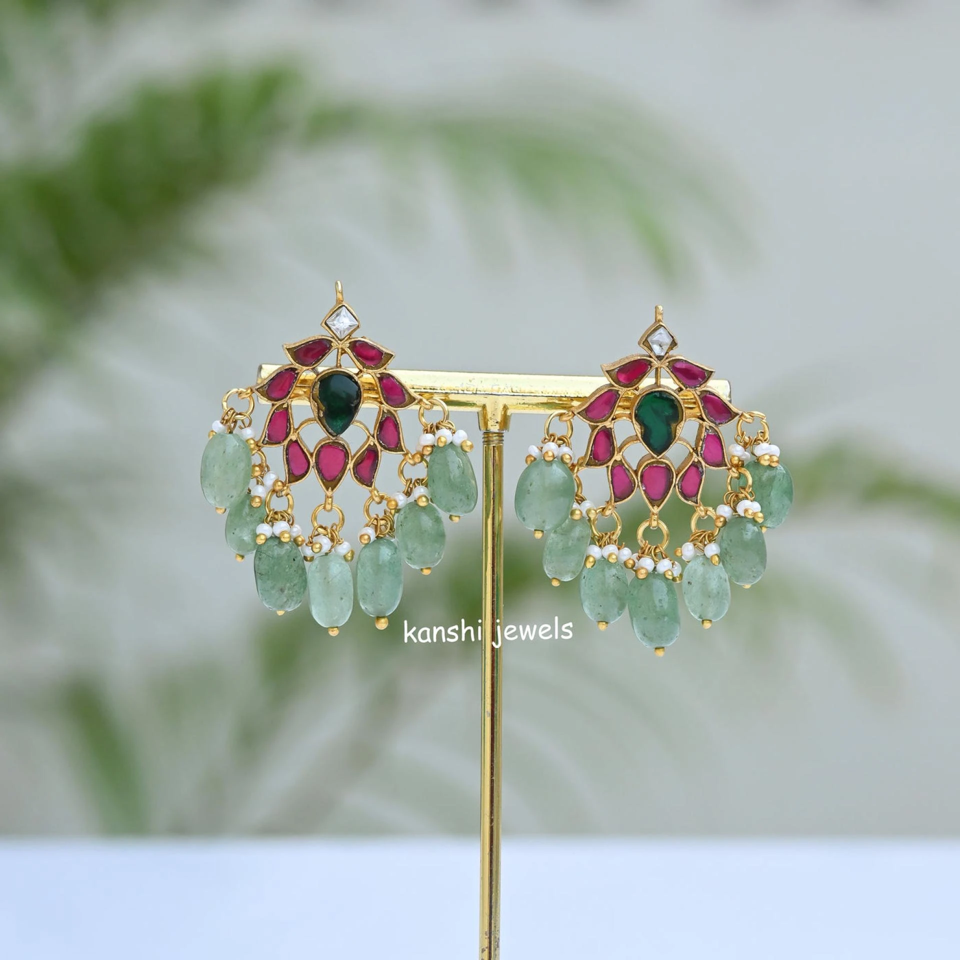Shop Now Kundan Stud Earrings – Timeless Elegance by Kanshi Jewels