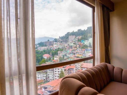 Best Hotel Near MG Marg Gangtok – Evara Heights Gangtok