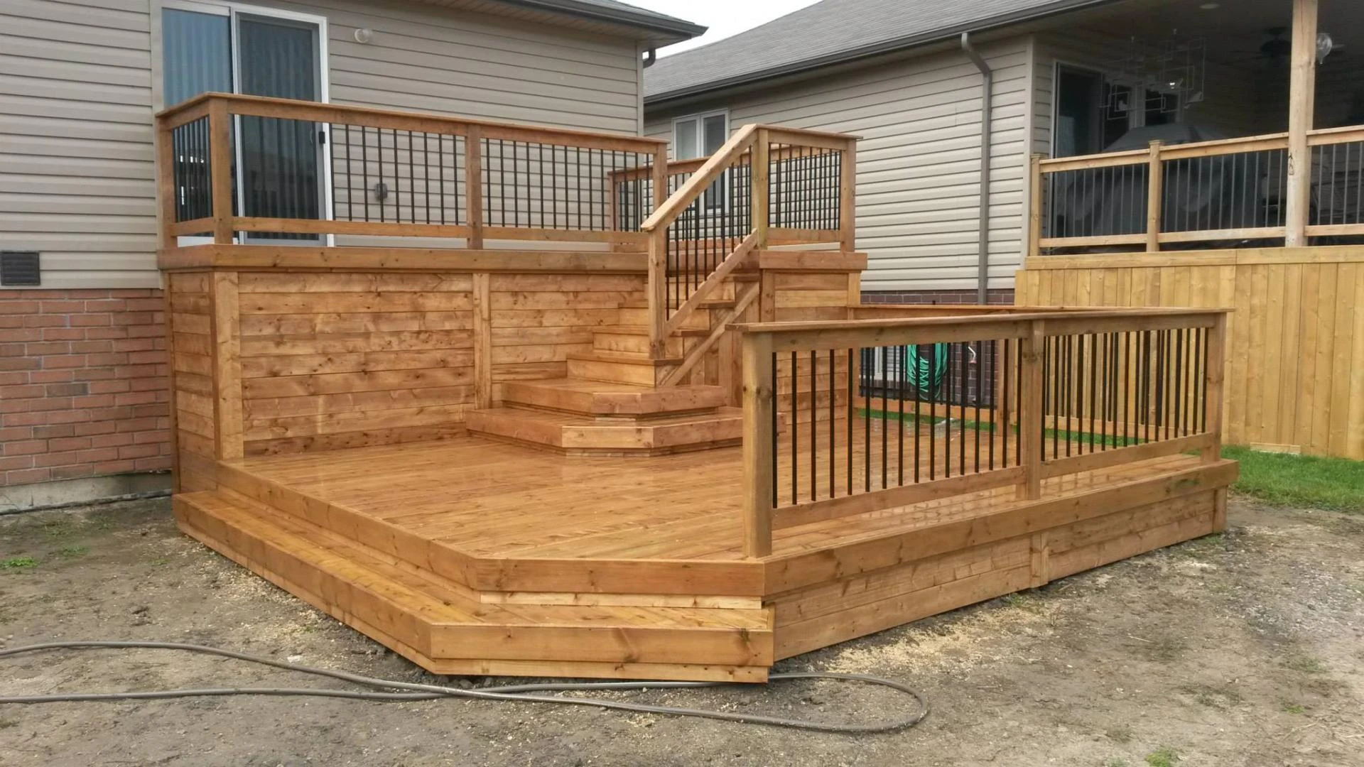 Tips for Finding Licensed Deck Contractors in Highlands Ranch, CO