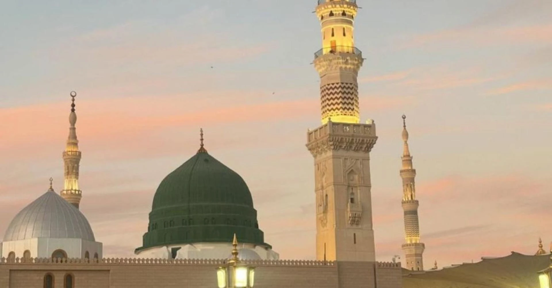 Planning Your Sacred Journey: Umrah Packages 2026