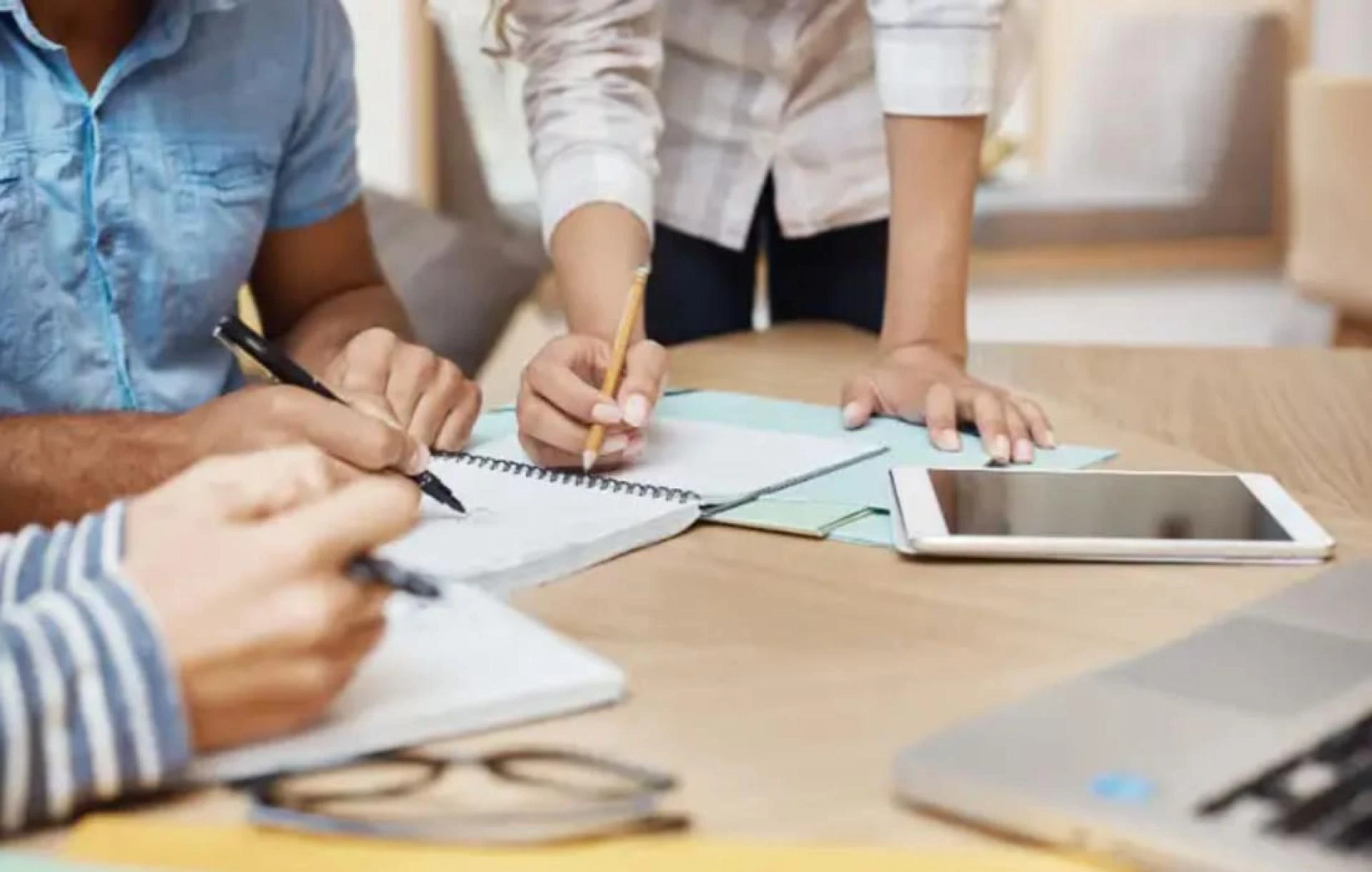 Urgent Thesis Writing Help: How to Finish Your Dissertation in Time in 2026