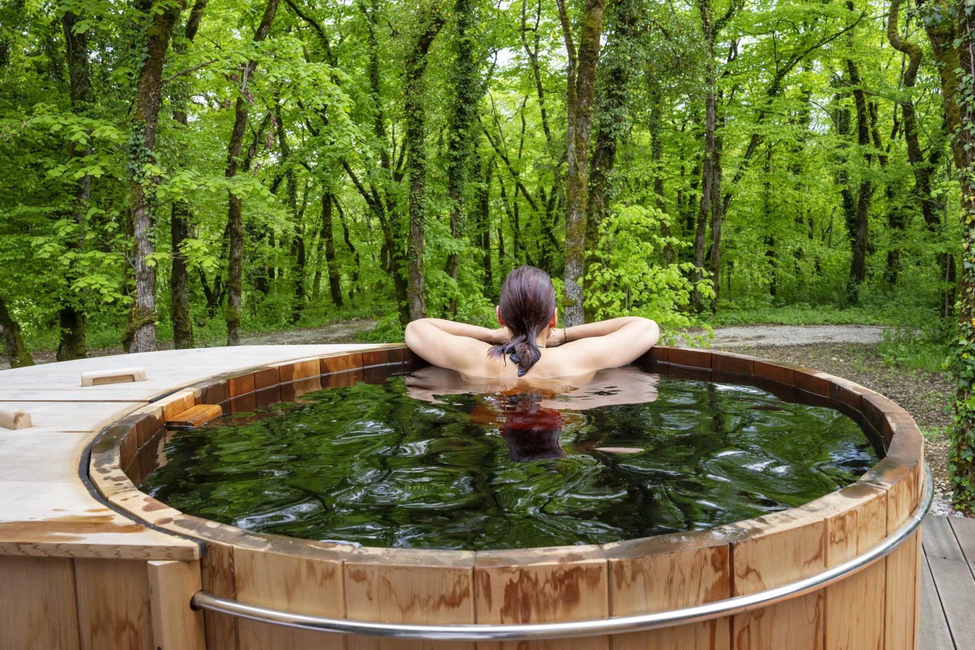 How Traditional Hot Tub Promotes Good Health