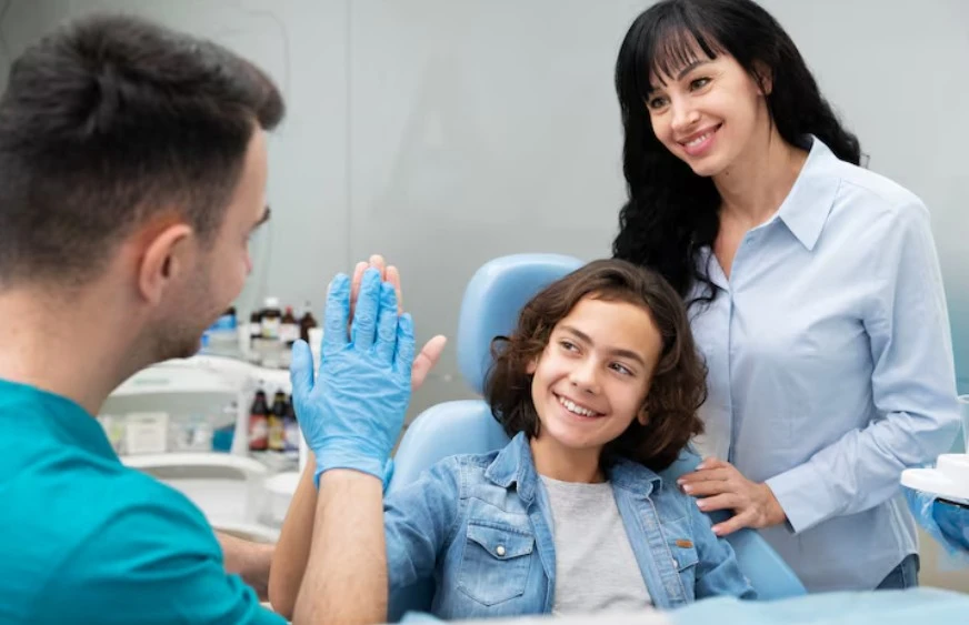 How A Local Family Dentist Murwillumbah Helps Prevent Dental Problems Early?