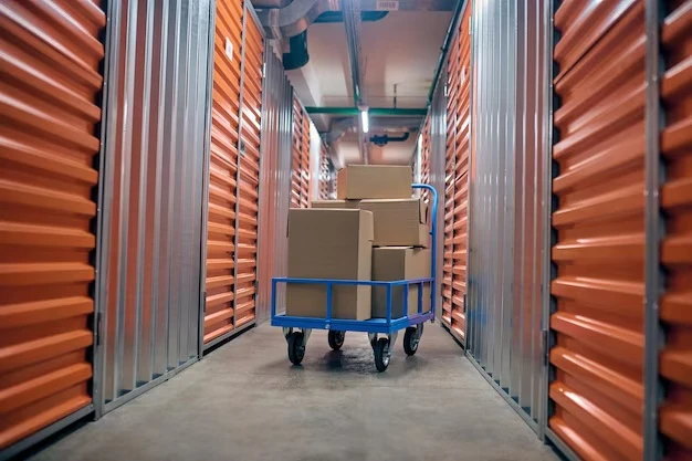 How Storage Units Help Lancaster Homeowners Declutter