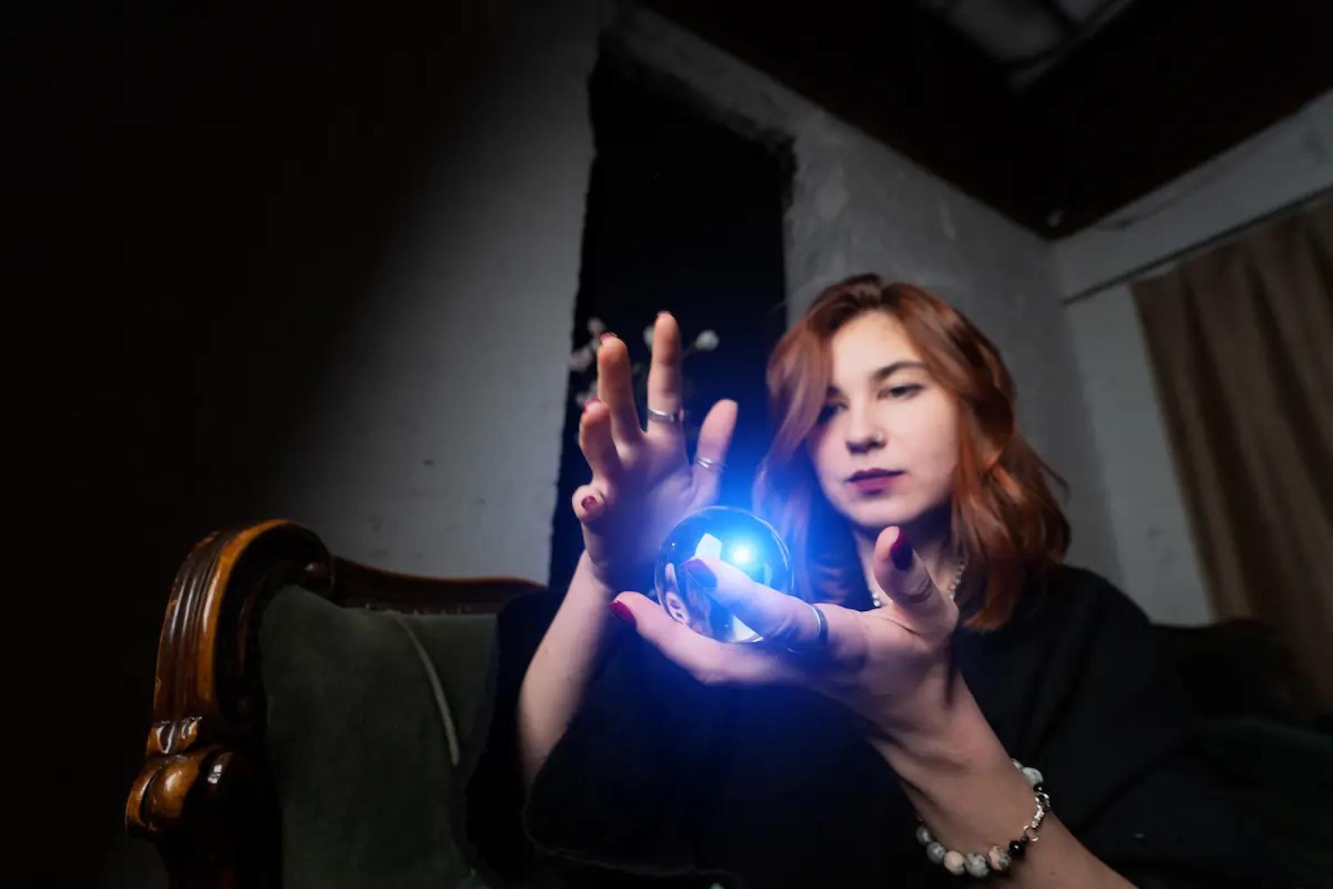 Gain a Clear Life Direction with the Best Psychic Reading