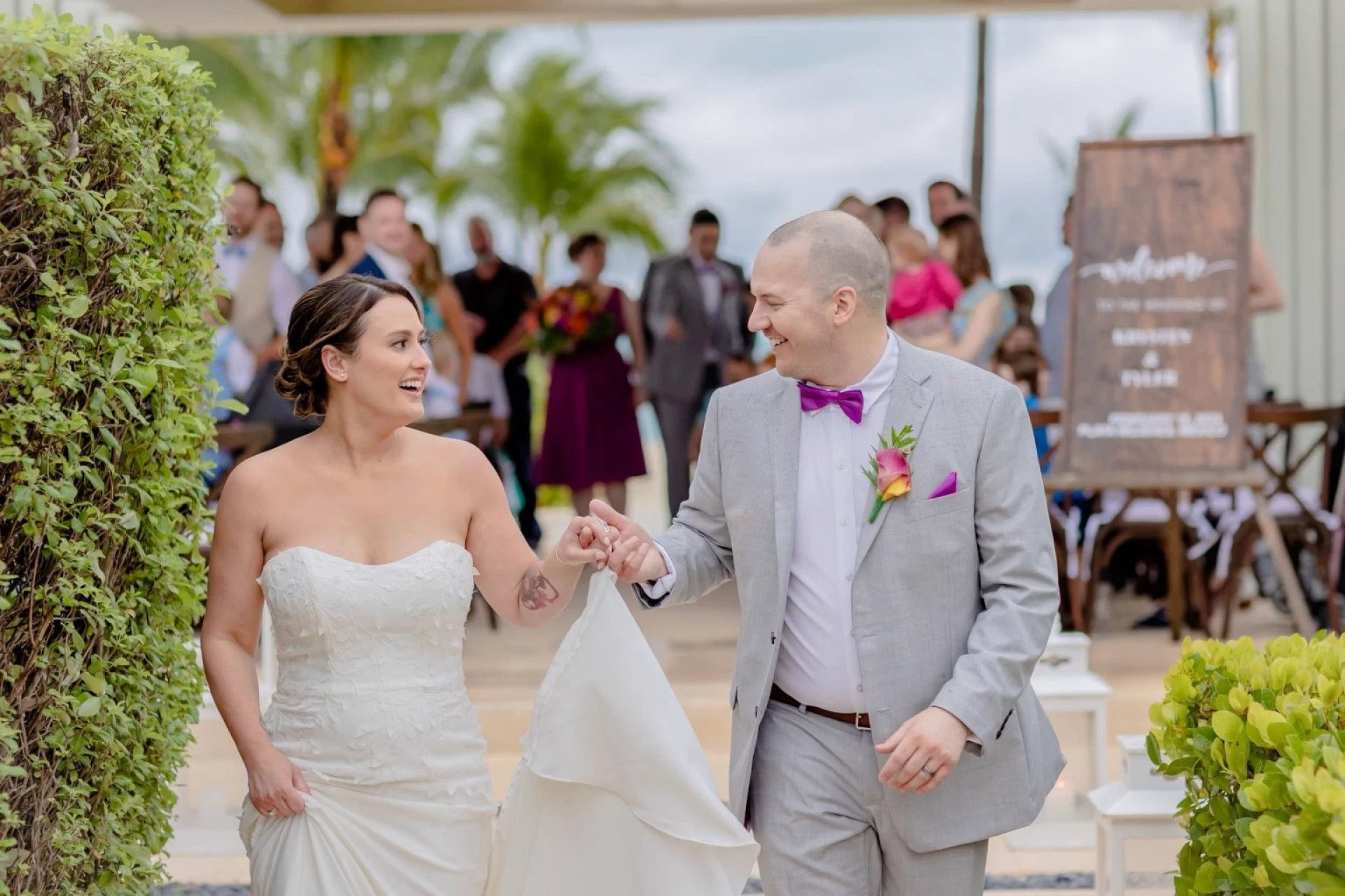 Wedding Planner Cabo San Lucas & Wedding Planner Cancun: A Complete Guide by Liz Moore