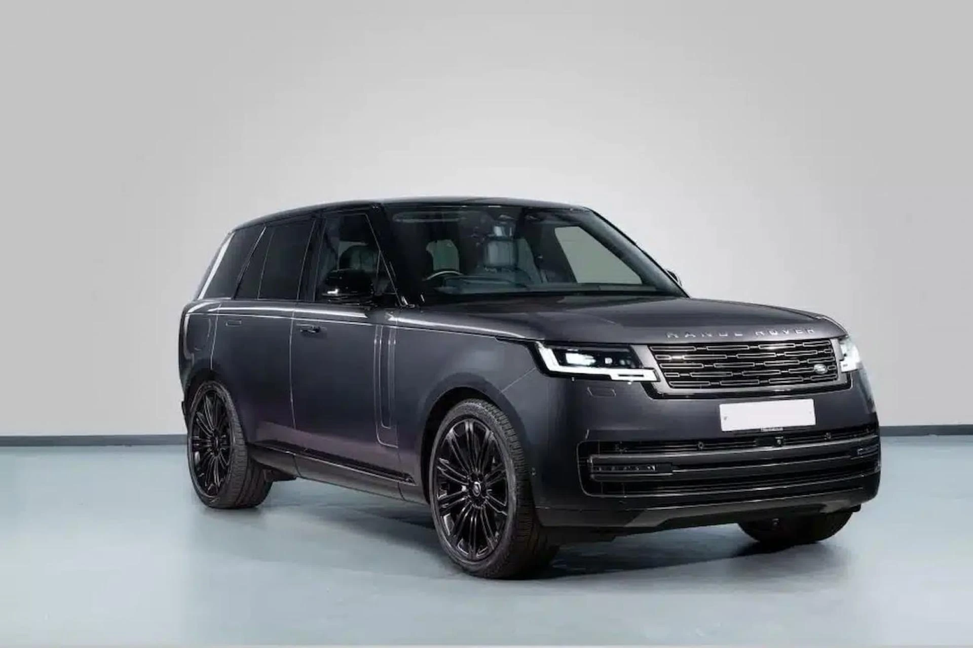 Insider Secrets to Smooth Range Rover Vogue Hire
