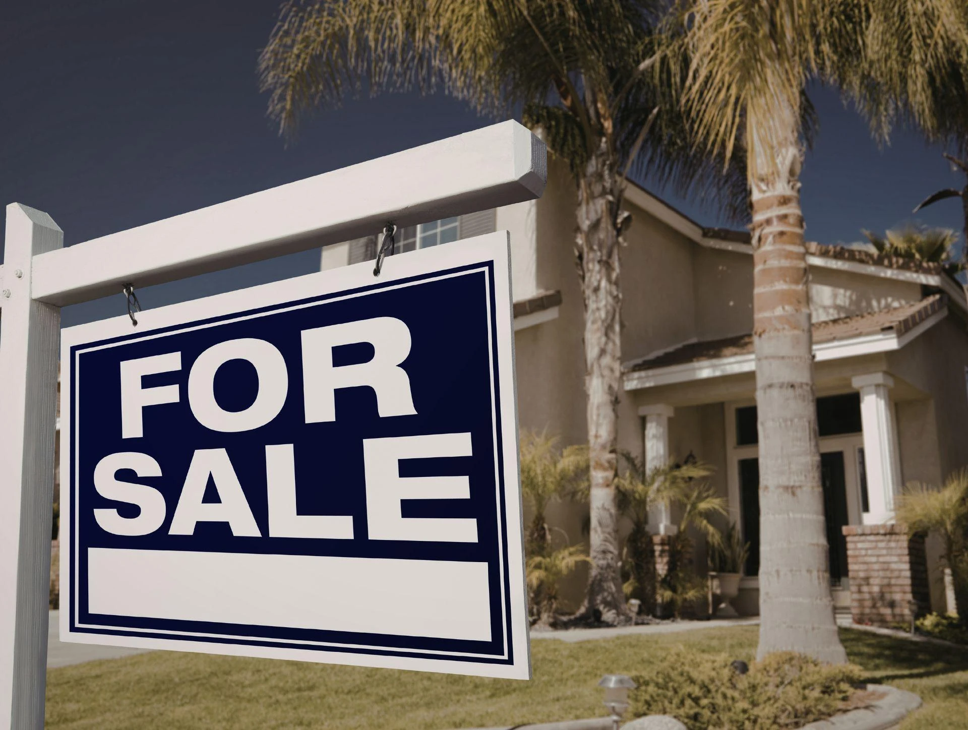 What You Need to Know Before Buying a Tiny Home: Costs, Legal Rules, and Smart Choices