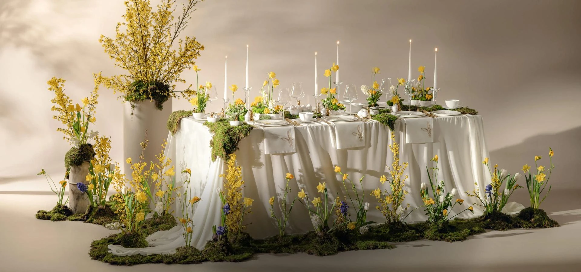 Modern Dining Trends in Luxury Homes