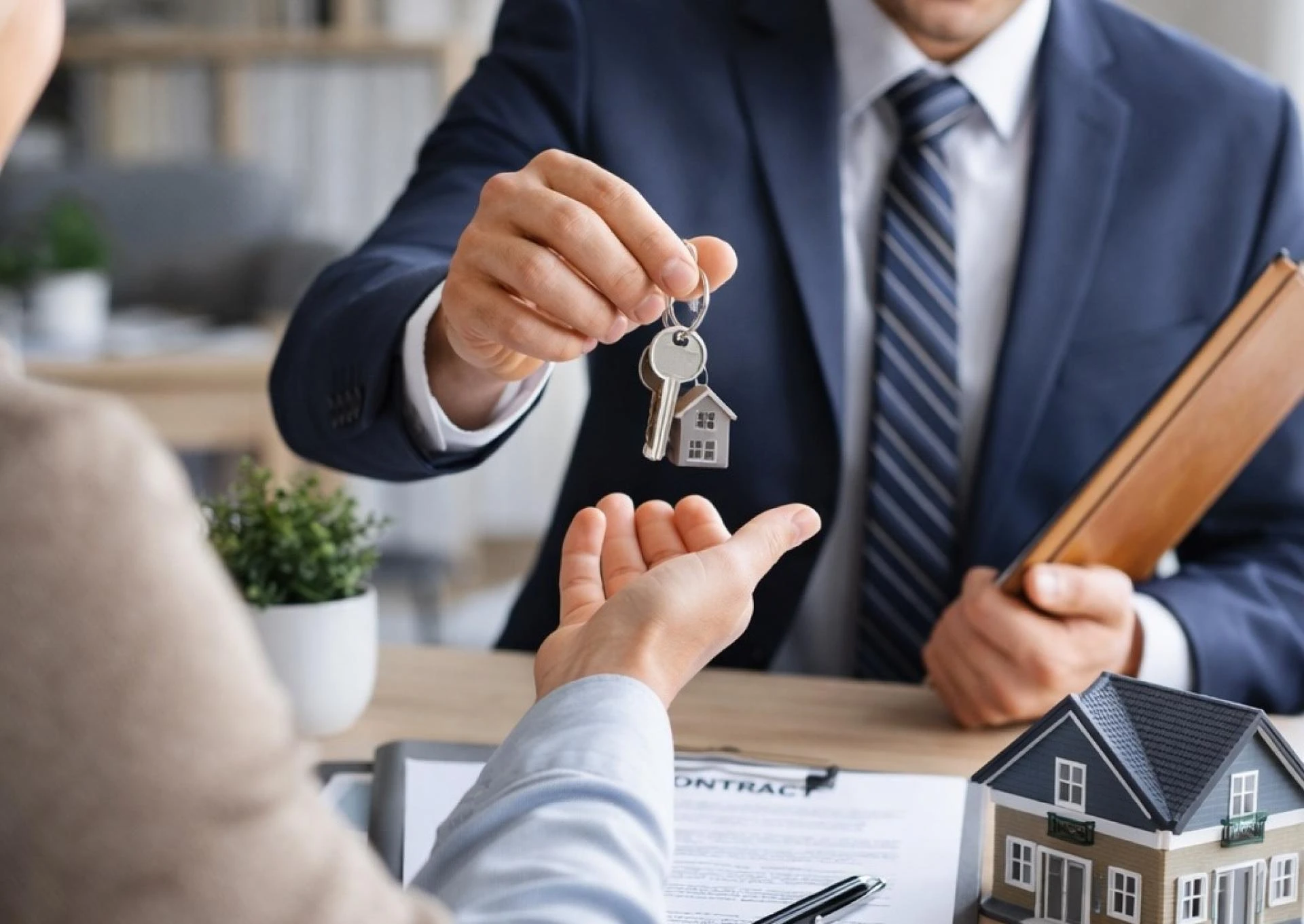 How Can Weak Real Estate Branding Lower Lead Quality and Seller Trust?
