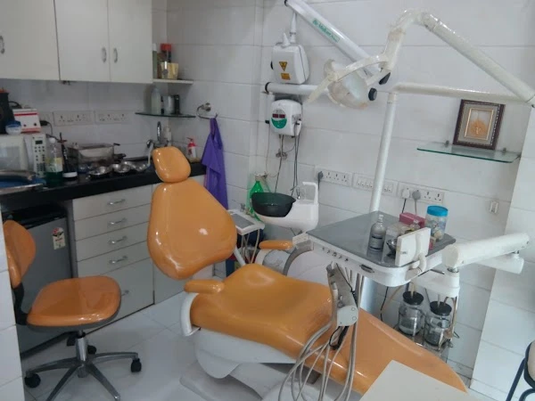 10 Early Signs You Should Visit a Dentist