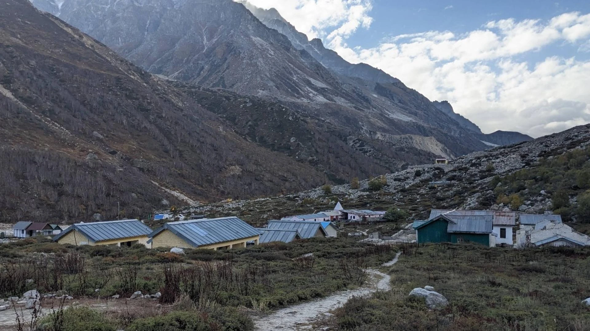 How Difficult is Gaumukh Tapovan Trek? Honest Review