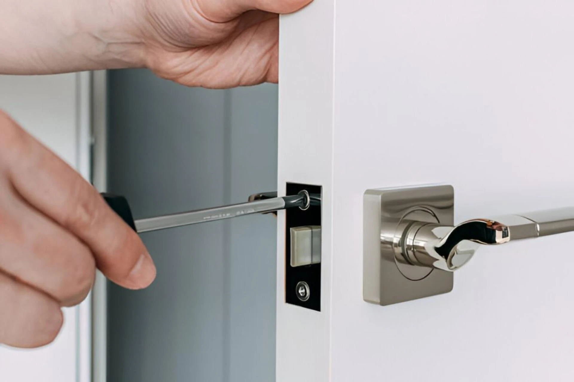 Locksmith Door Lock Services by N1 Locksmiths