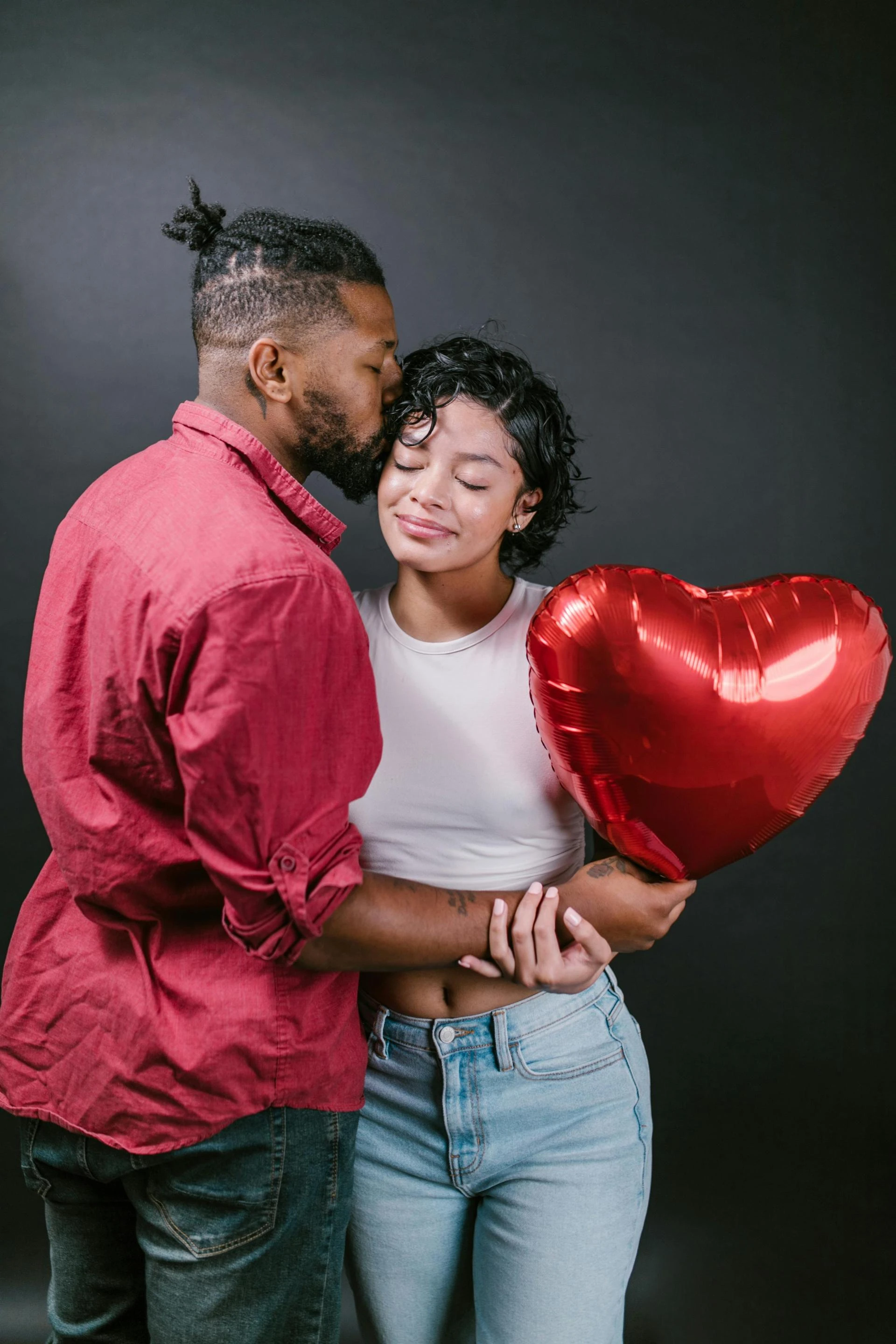 Finding Genuine Connections with Taiwanese Women Online
