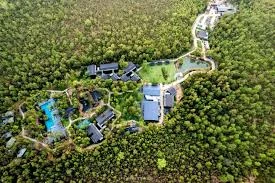 Hills, Beaches & Forest Resorts: Pack Necessary Things for Different Travel Destinations