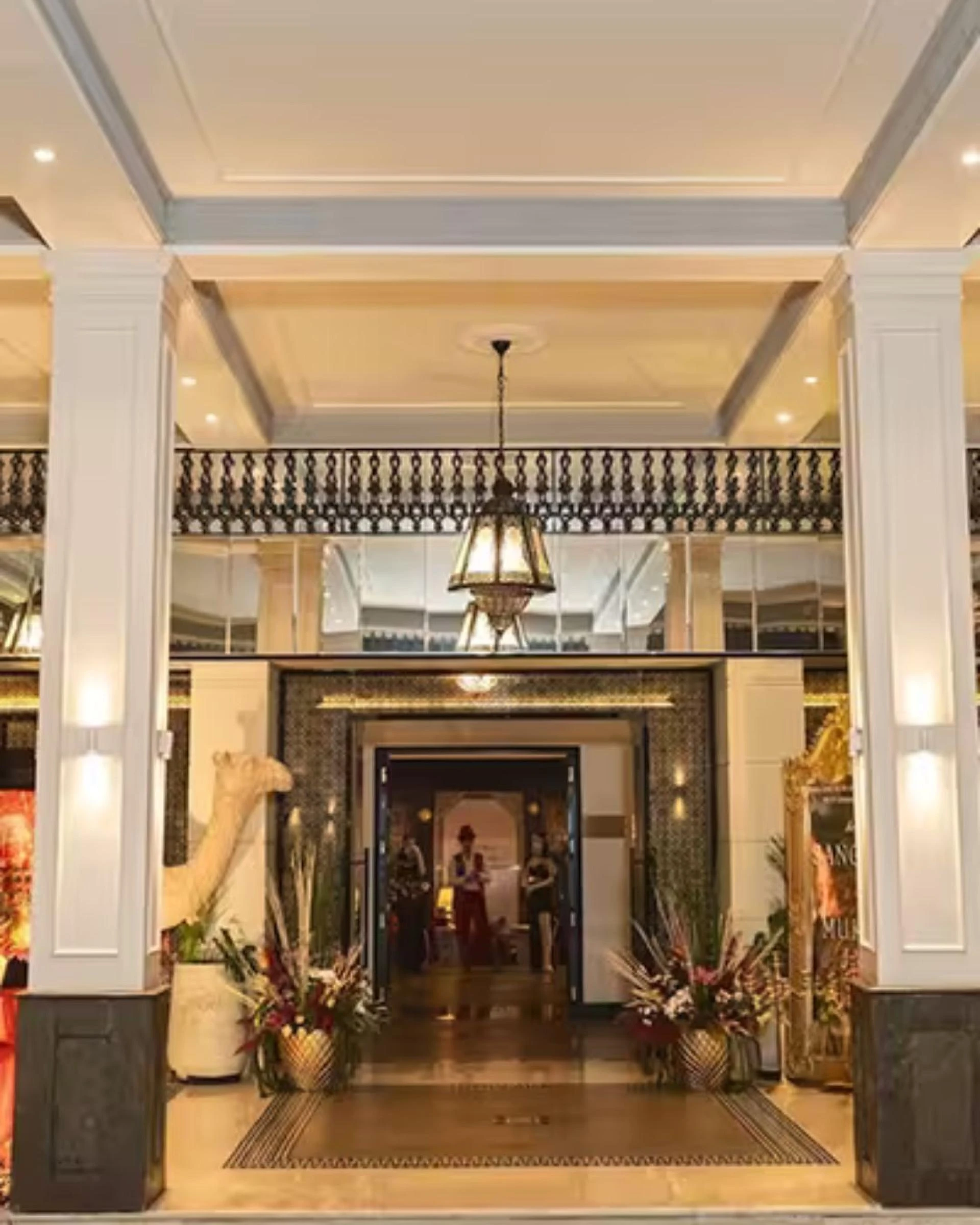 WHY QUIET LUXURY WEDDINGS ARE THE BIGGEST TREND OF 2026 (AND HOW TO DO IT RIGHT)