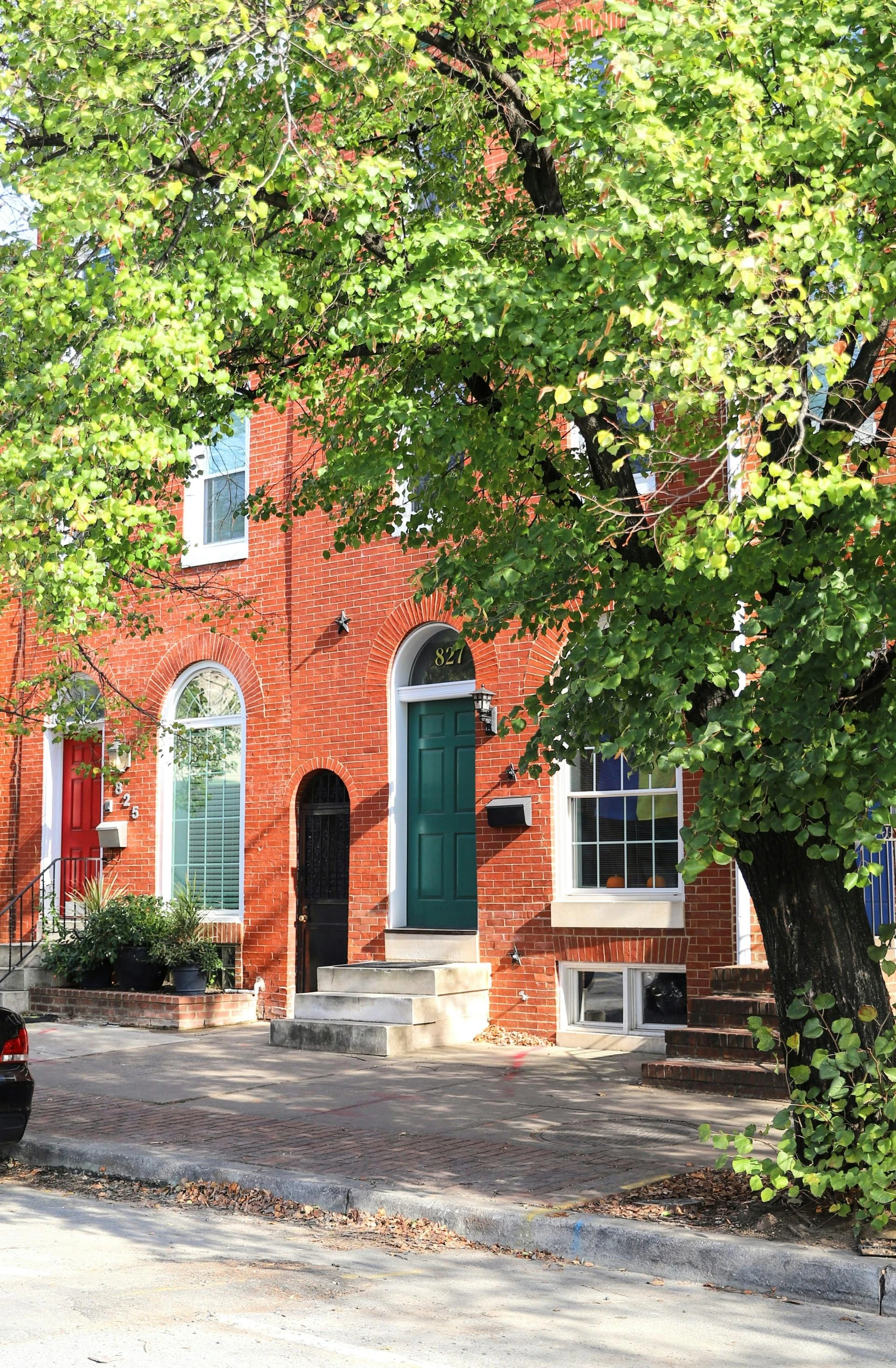Pros and Cons of Selling to a Direct Home Buyer in Maryland