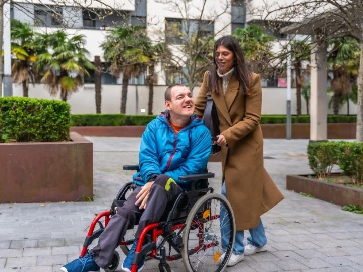 How SIL Supports Daily Living Skills and Long-Term Independence